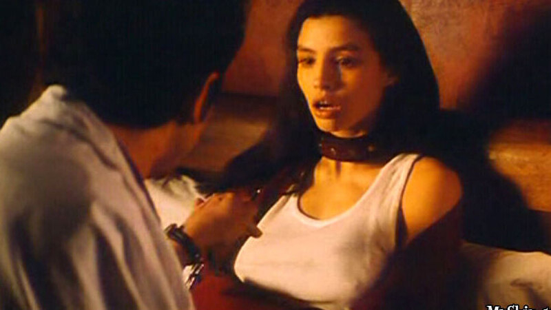 Sexiest Scenes of Leire from La madre muerta. Sexy, black hair, couple. 630641
