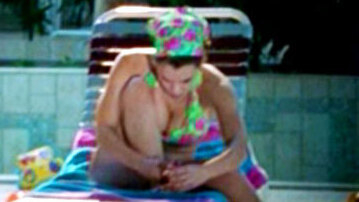 Besser als Schule's Sexiest Scenes with Camilla Renschke. Bikini, SFW, big breasts. 611958