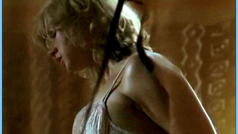 Hottest Veronica Ferres Scene in Kein Himmel über Afrika. Underwear, SFW, blonde. 592292