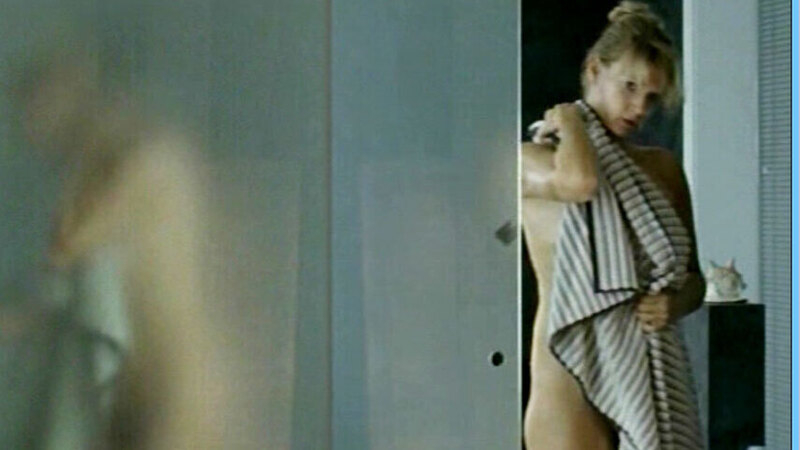 Hottest Veronica Ferres Scene in Mein alter Freund Fritz. Sexy, drying off, fogged glass. 641726