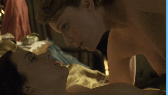 Kitty Butler from Tipping the Velvet Naked. Breasts, Lesbian, brunette, in bed. 603293