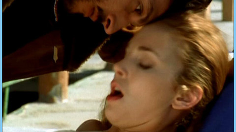 Claire Keim in Traquée (2002) Breasts Breasts Brunette 625262