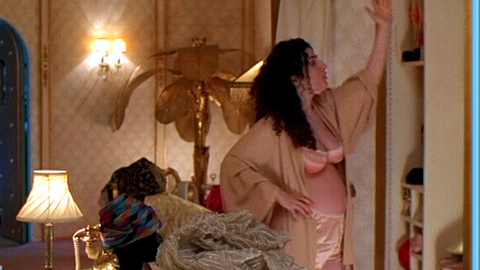 Arsinée Khanjian in Exotica (1994) Underwear Beige Bra And Panties Big Breasts 546087