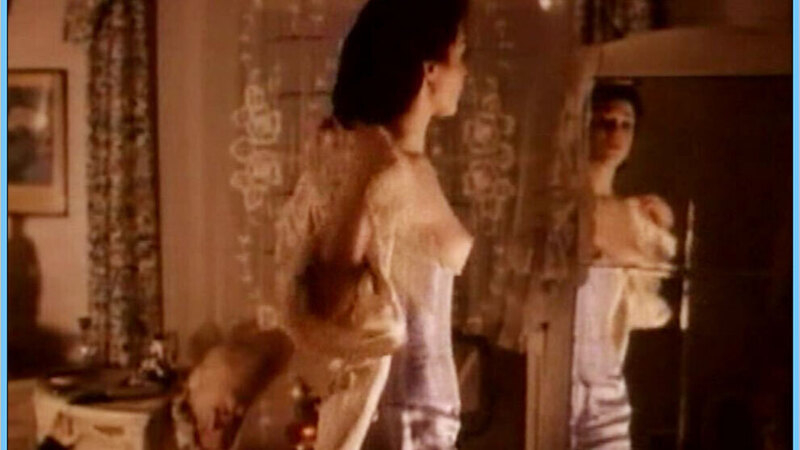 Julia Stemberger Nude as Eva Demant. Breasts, brunette, looking in mirror. 660530