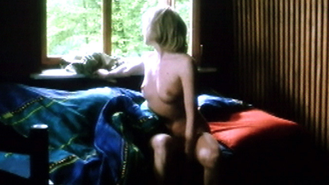 Wiera Tichonowa from Operacja Koza Naked. Breasts, blonde, in bed. 571757
