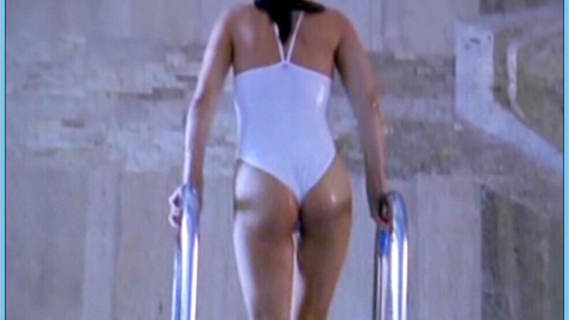 Hottest Catherine H. Flemming Scene in Ein Fleisch und Blut. Thong, Sexy, black hair, getting out of water. 606338