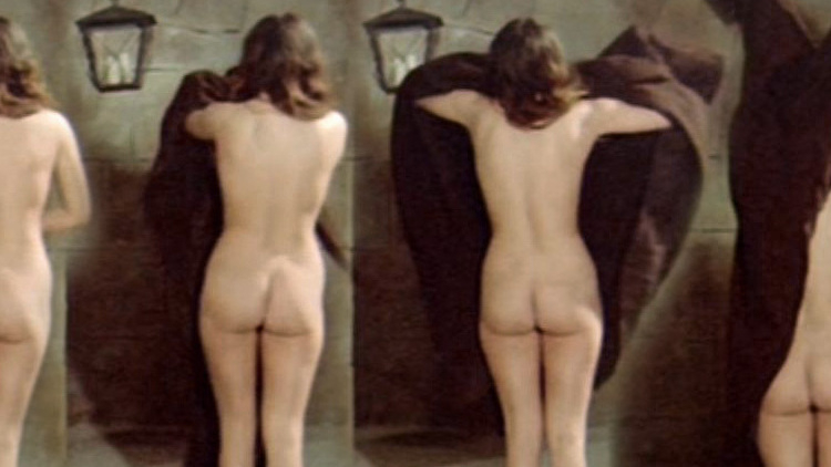 Jenny Tamburi Nude in The Sinful Nuns of St Valentine. Butt, back exposed, brunette. 572458