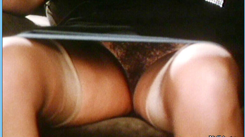 Jenny Tamburi Naked in Voglia di guardare. Bush, hairy bush, nude. 638779
