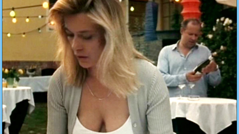 Sexiest Barbara Rudnik Scene in Liebling, bring die Hühner ins Bett. Sexy, SFW, blonde. 599305