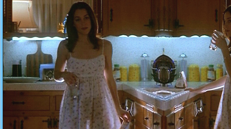 Sexiest Lindsay Sloane Scene in Seven Girlfriends. Sexy, SFW, brunette. 580699