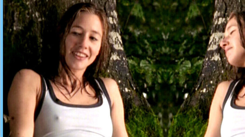 Sexiest Johanna Wokalek Scene in Hierankl. Sexy, SFW, brunette. 620329