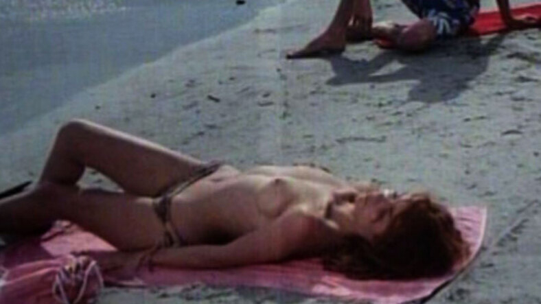 Sandra Julien Naked in I Am Frigid... Why?. Breasts, beach, brunette. 569887