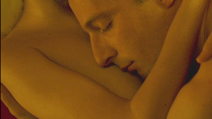 Hottest Amélie Poulain Scenes. Sexy, couple in bed, face in breasts. 699087
