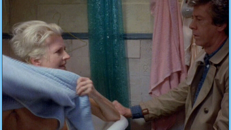 Hanna Schygulla Naked as Elaine. Breasts, bathtub, blonde. 587307