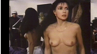 Carole Laure Naked in Sweet Country. Breasts, back exposed, brunette. 570133