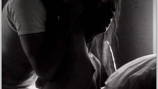 Carole Laure Nude in L' ange et la femme. Breasts, couple in bed, nude. 570148