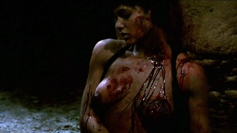 Raffaella Offidani in Castle Freak (1995) Breasts Bloody Breast Cut Off 735905