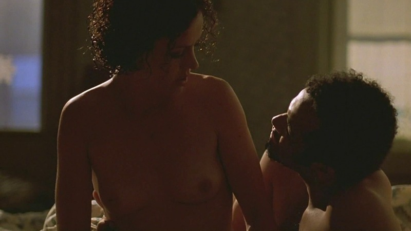 Nudes of Lena Katz from Meschugge. Breasts, bed, boobs. 757104