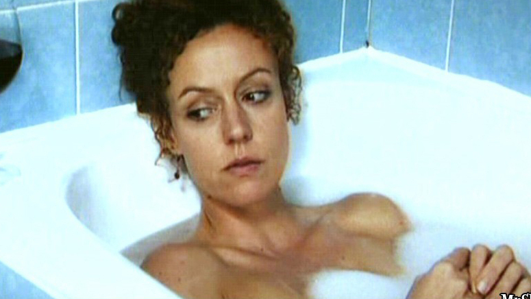 Sexiest Maria Schrader Scene in Väter. Sexy, SFW, bathtub. 608143