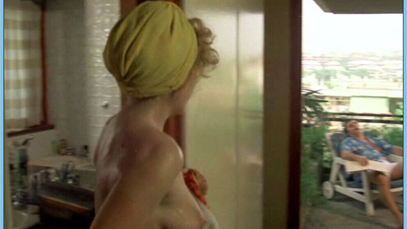 María Baxa Nude in Spogliamoci così senza pudor. Breasts, blonde, nude. 533956