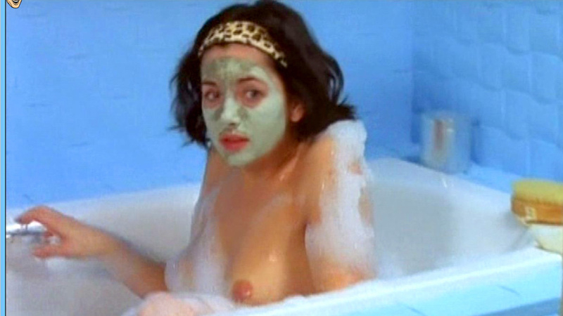 Cristiana Réali Naked as NA. Breasts, bathtub, black hair. 622695