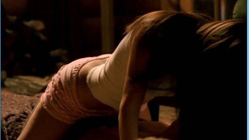 Sexiest Scenes of Samantha "Sam" Jane Marquez from Las Vegas. Sexy, bed, brunette. 657065