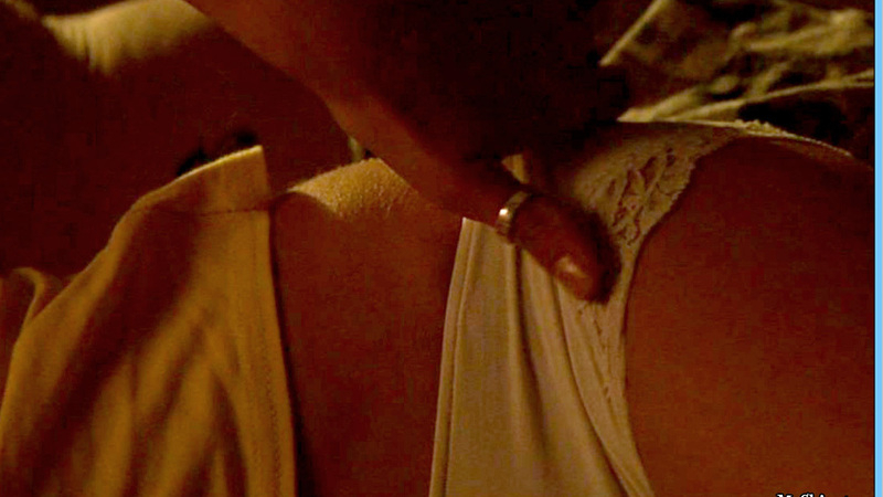 Sexiest Eve Scenes. Underwear, couple in bed, sidebutt. 630364