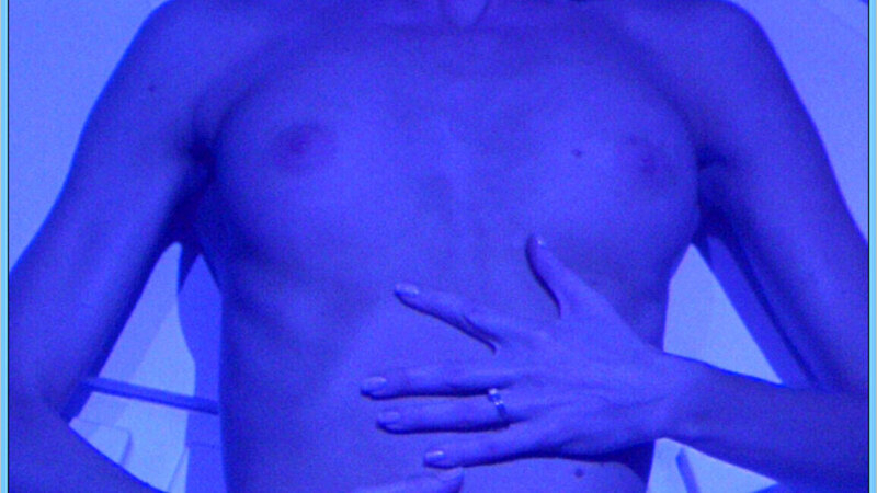 Jillian McWhirter Naked as Sherry Burton. Breasts, blue lighting, close-up. 573969
