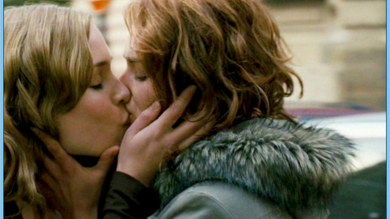 Sexiest Scenes of Rachel from Imagine Me & You. Sexy, Lesbian, SFW, kissing. 625355