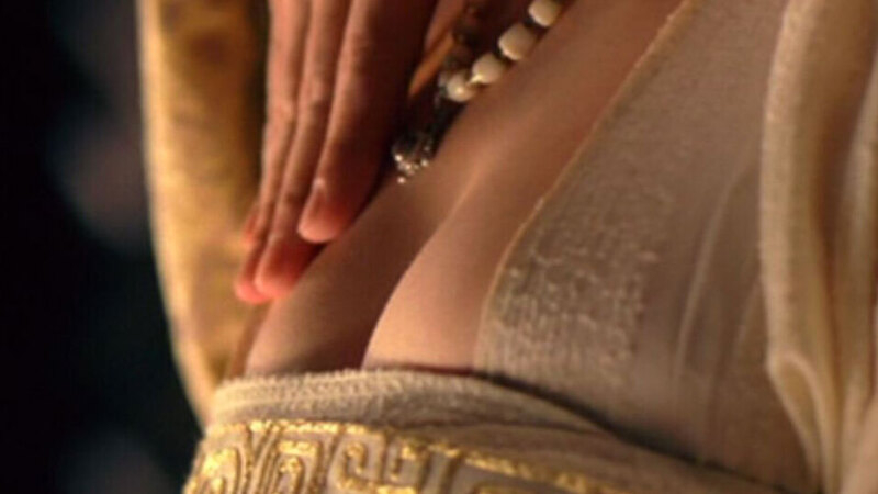 Hottest Ziyi Zhang Scene in Legend of the Black Scorpion. Sexy, breast close-up, cleavage. 650192