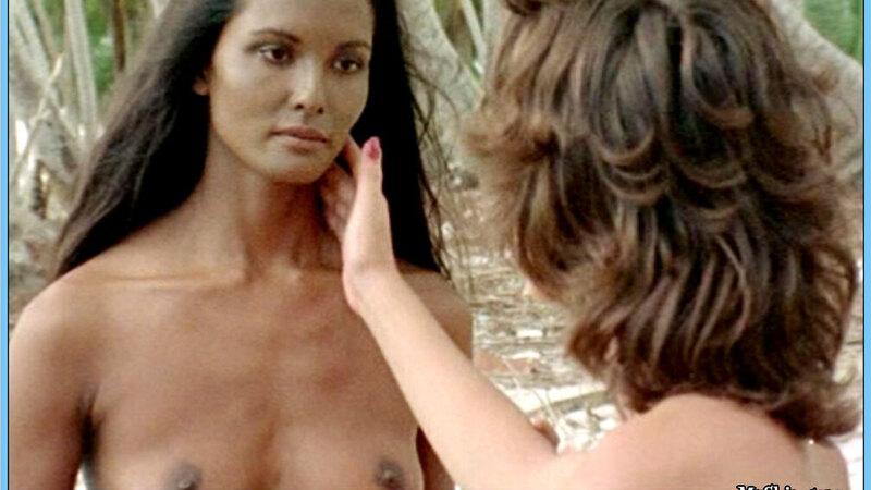 Luna from Erotic Nights of the Living Dead Naked. Breasts, black hair, brunette. 584051