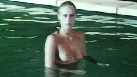 Belinda Mayne in White Fire (1984) Breasts Breasts Brunette 576395