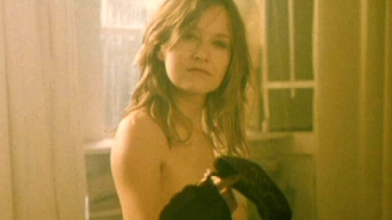 Nudes of Jessica from Barfuss. Breasts, black lace bra, brunette. 620250