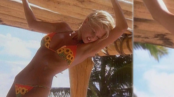 Sexiest Herself Scenes. Bikini, SFW, beach. 577792