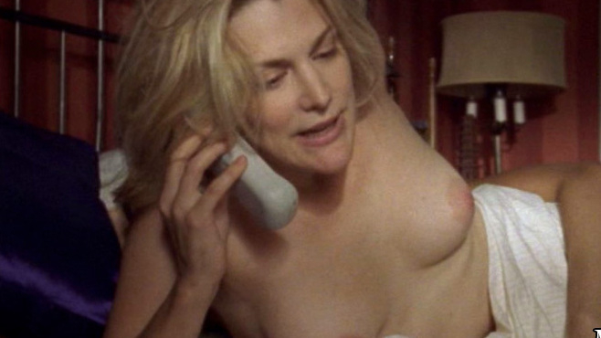 Thea Gill Nude in Queer As Folk. Breasts, blonde, in bed. 656854