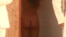 Isabel Otero Naked in La fille des nuages. Breasts, back exposed, black hair. 622909