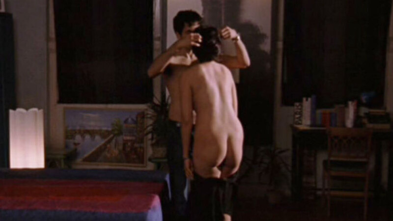Zuleikha Robinson Naked as Moushumi Mazumdar. Butt, back exposed, brunette. 645213