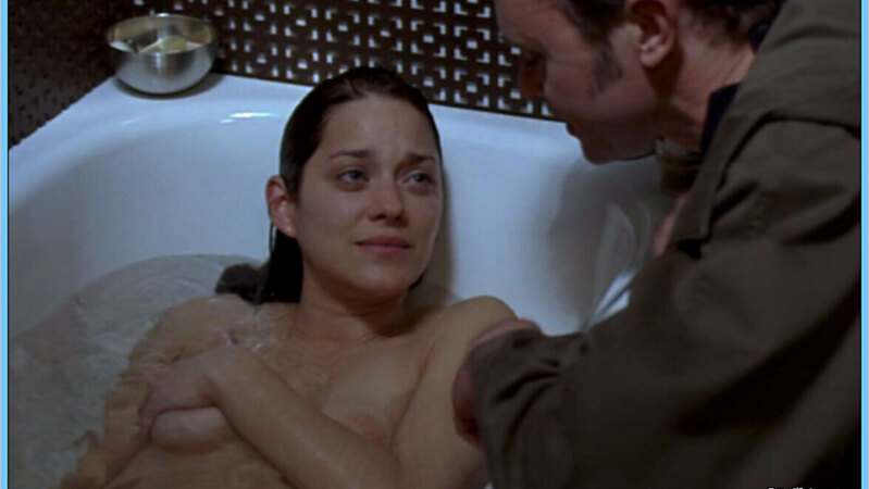 Marion Cotillard Naked in Toi et moi. Breasts, arm covering breasts, bathtub. 637729