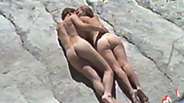 Catherine from Le bois du Pardoux Naked. Butt, back exposed, blonde. 580295