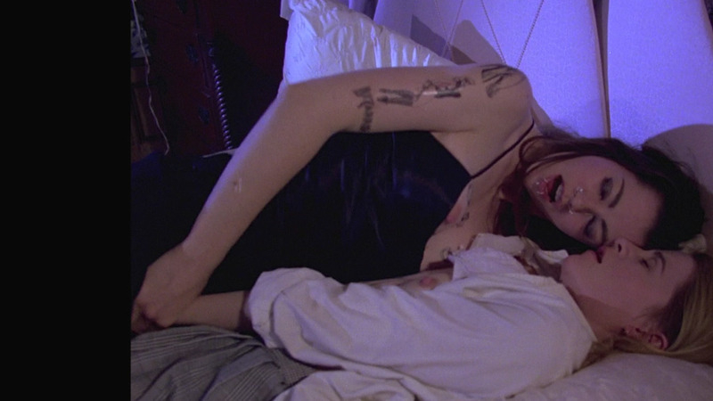 Debbie Rochon Nude as Ness. Breasts, Lesbian, Tattoos, bedroom. 811208