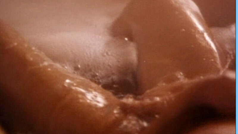 Renée Soutendijk Naked in De Flat. Bush, bubble bath, nude. 581587
