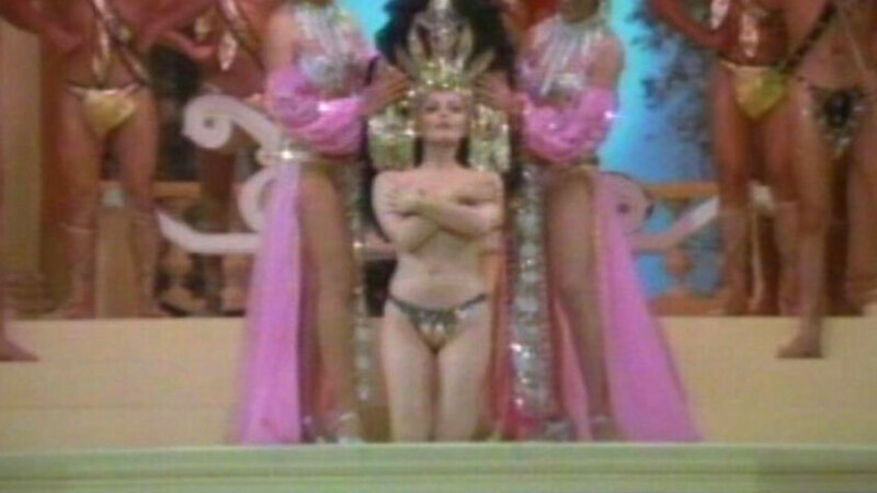 Sexiest Sasha Montenegro Scene in Muñecas de medianoche. Sexy, arms covering breasts, headdress. 561889