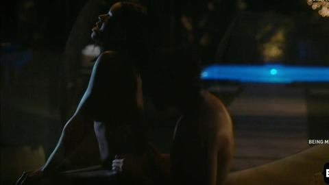 Sexiest Gabrielle Union Scene in Being Mary Jane. Sexy, Black, from behind. 778513