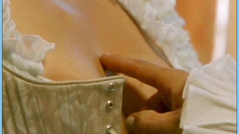 Bettina Zimmermann Naked in Das unbezähmbare Herz. Breasts, close-up, man touching breast. 609115