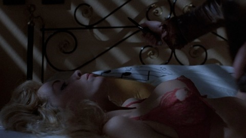Tane McClure Nude in Crawlspace. Breasts, blonde, bra cut. 732076
