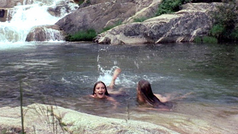 Taryn Power in Sinbad and the Eye of the Tiger (1977) Butt Accidental Skin Black Hair 552286