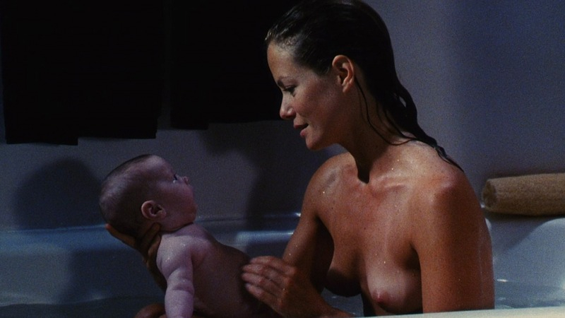 Jenny Seagrove Nude in The Guardian. Breasts, bathroom, bathtub. 781336