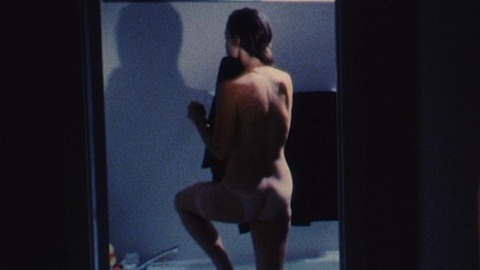 Jenny Seagrove in The Guardian (1990) Butt Bathroom Bathtub 781337