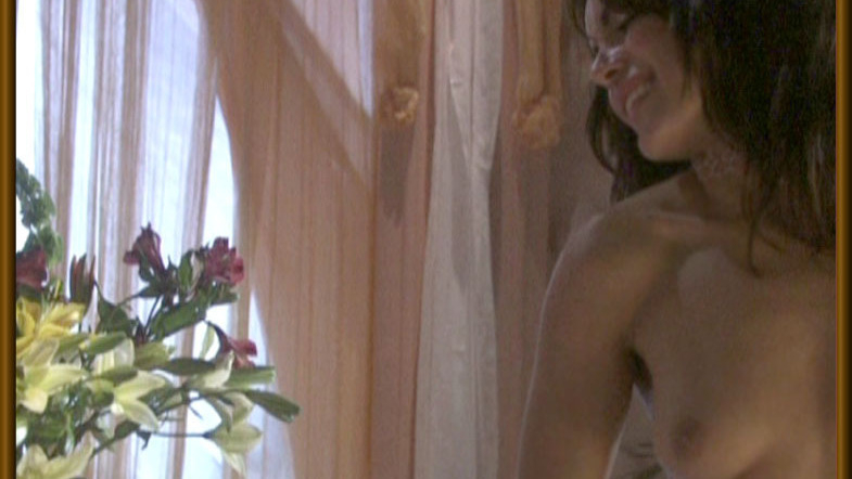 Robyn Palmer Naked in Lexx. Breasts, brunette, flowers. 655855