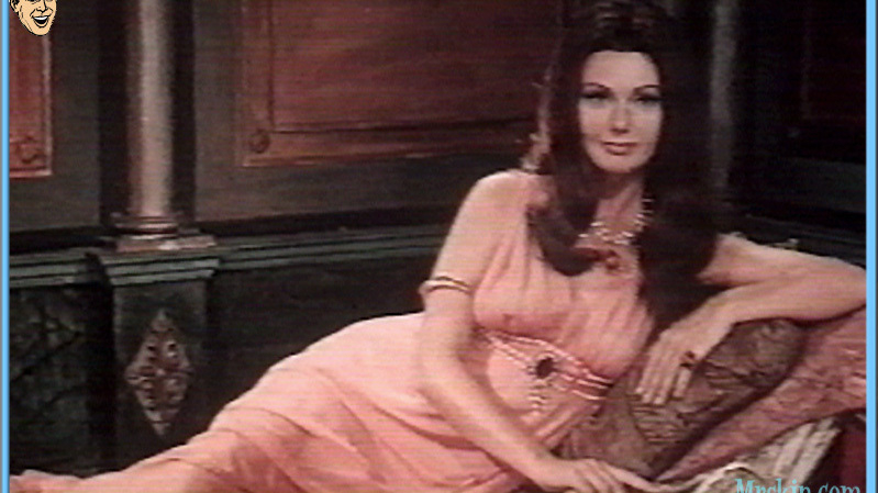 Hottest Sylva Koscina Scene in Kampf um Rom I. Sexy, brunette, laying down. 583160
